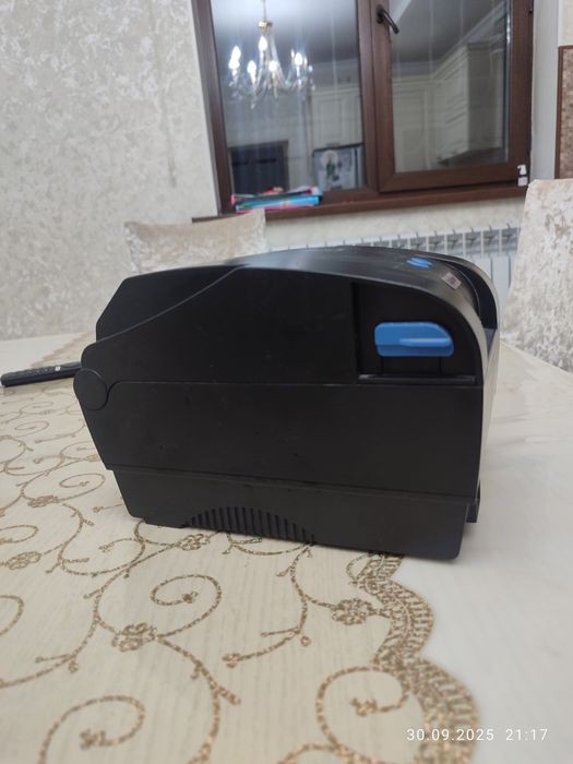 Принтер чеков фирмы Хprinter и rongta
