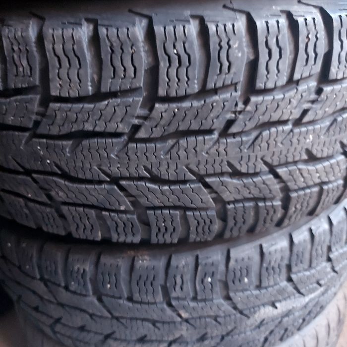 215/60/17"C Nokian 4бр.гуми дот2019