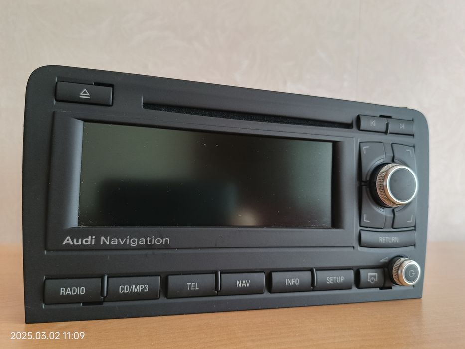 Navigație Audi A3 8P, Navigație VV CC in stare noua fara urme de uzura