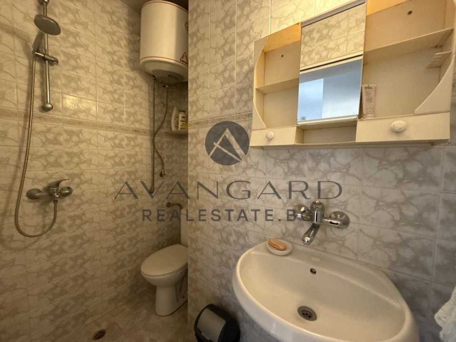 оф.22735 Тристаен обзаведен/ Кършияка