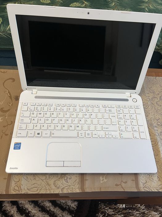 Laptop Toshiba Satellite C55-A-164