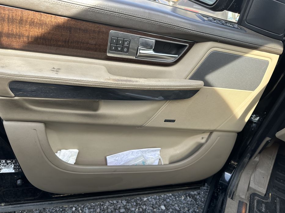 Schimb Range Rover Sport 3.0 HSE +/- diferenta