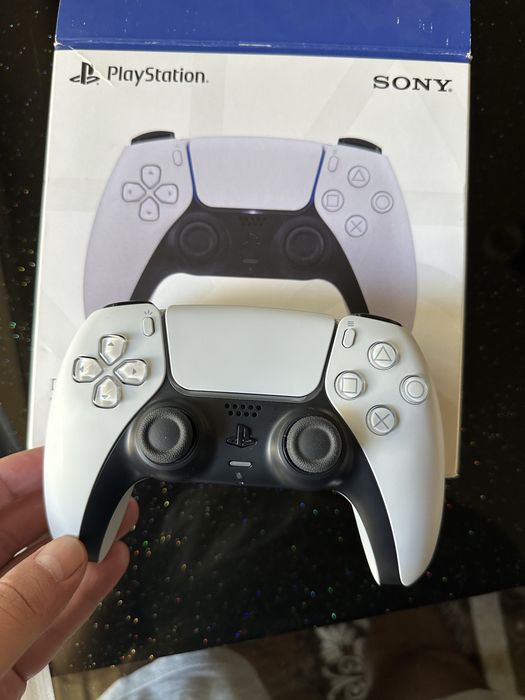 PS5 Джойстик - DualSense® Wireless Controller (почти новый)
