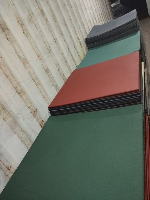 Piltka rezina burchatka hoxlagan rangda siz hoxlagan abuyomda dastaka
