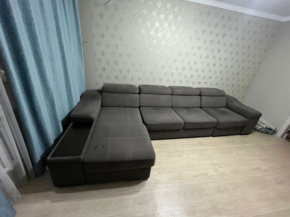 Продам диван, Большой торг