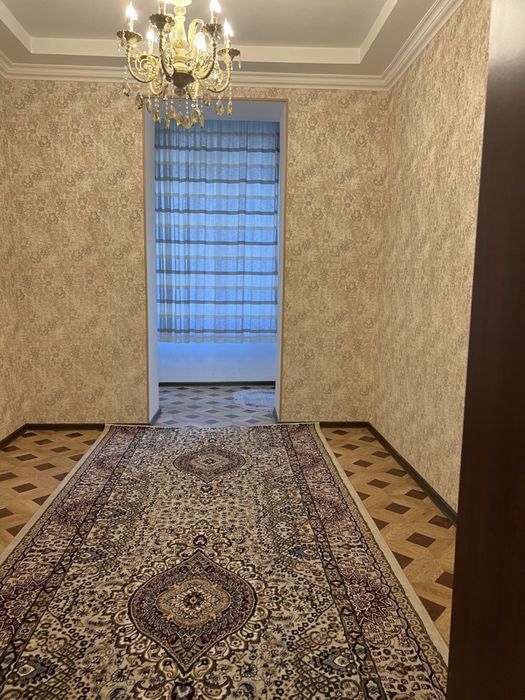 Сдам квартиру 4х комнатную на Шота Руставели