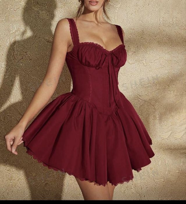 Rochie scurtă tip corset, culoare burgundy