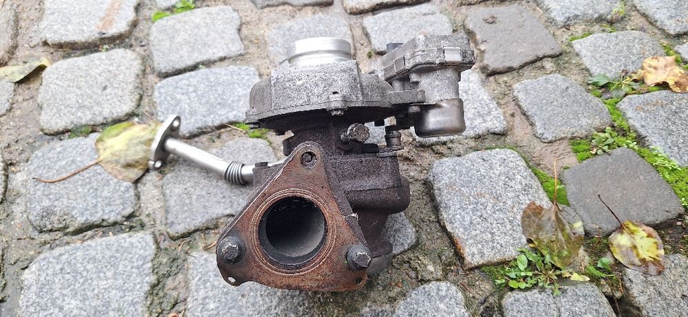 Турбокомпресор Мерцедес А651 090 01    86