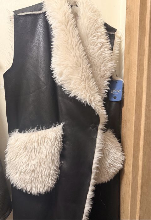 Нов дамски елек с две лица