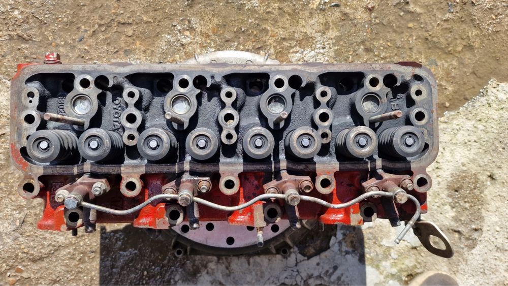 Цилиндрова глава за Toyota Land Cruiser 13B Turbo