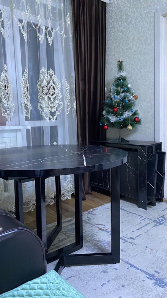 Продам стол трансформер срочно