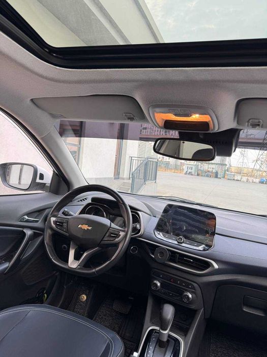 Продаётся трекер 2 премьер