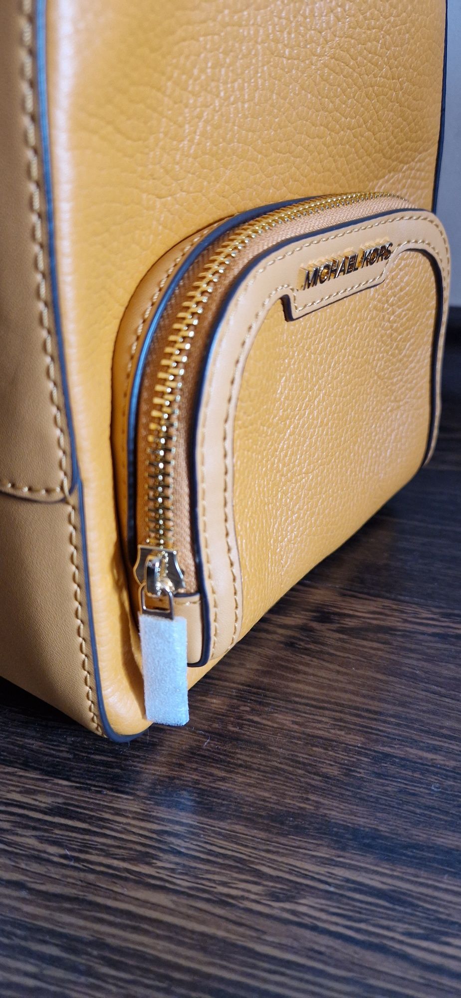 ПРОМО Раничка/малка чанта Michael Kors