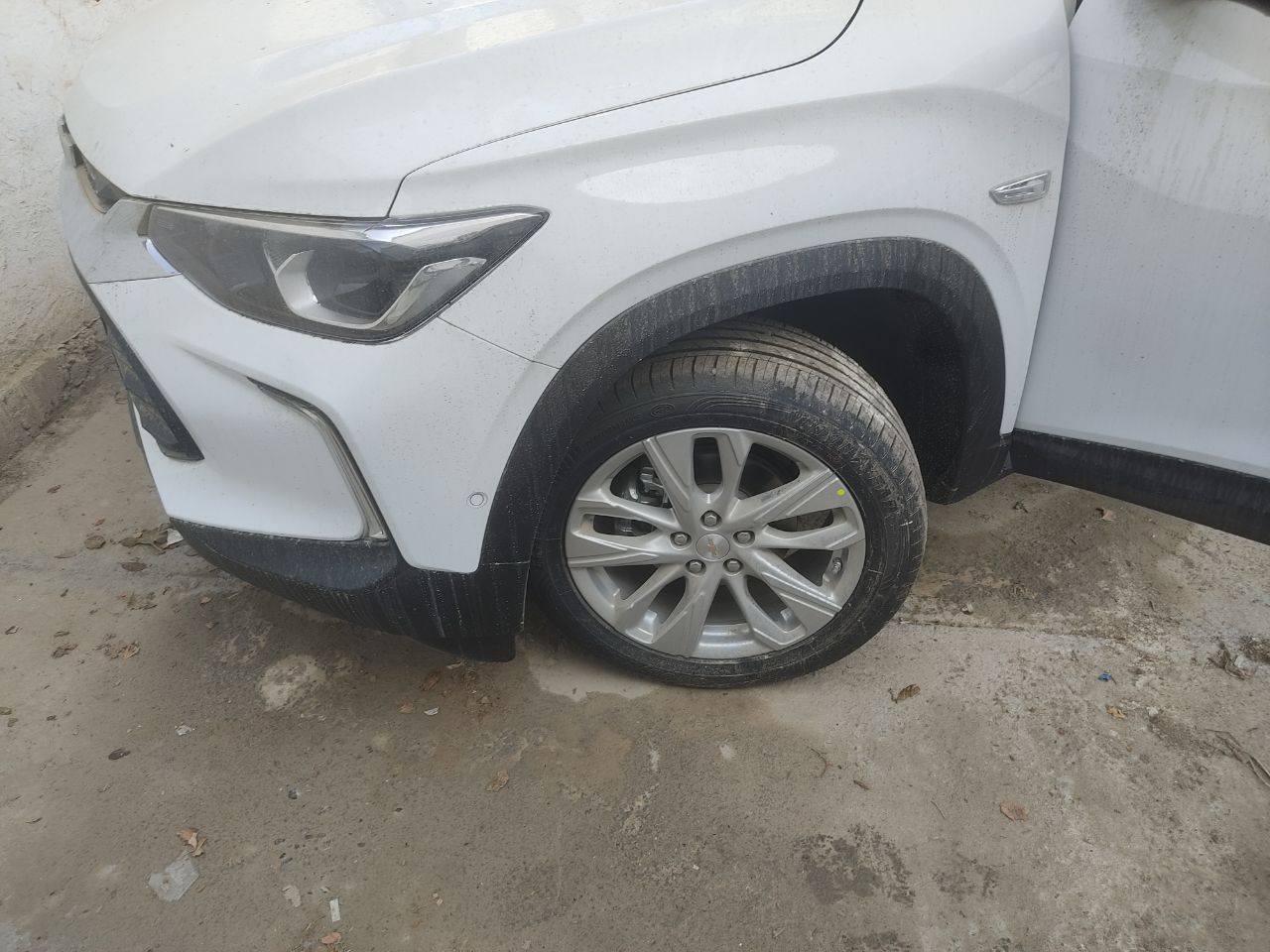 Traker 2 LTZ ок сотилади