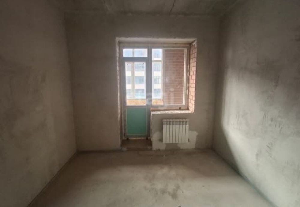 Продам новую 1 комнатную квартиру в черном варианте