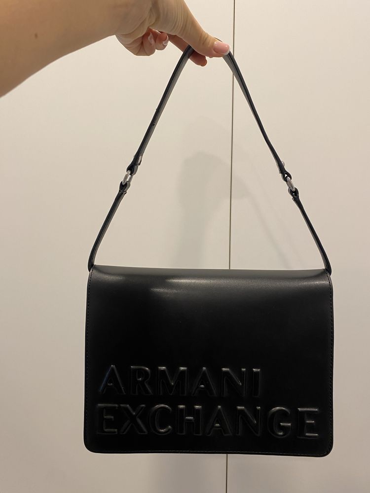 Чанта Armani Exchange