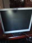 Vând monitor HP in stare ok