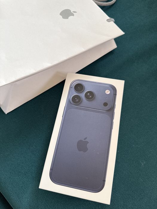 IPhone 17 pro 256 GB, e-sim