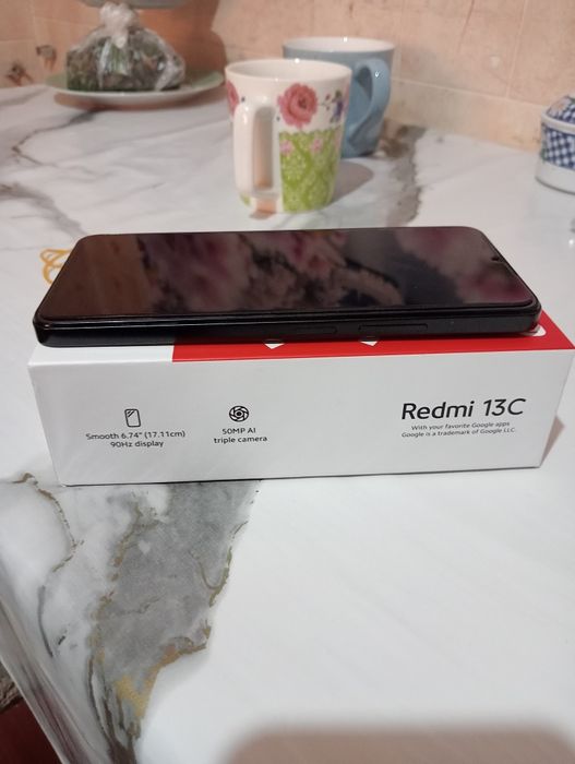 Продам смартфон Redmi 13C