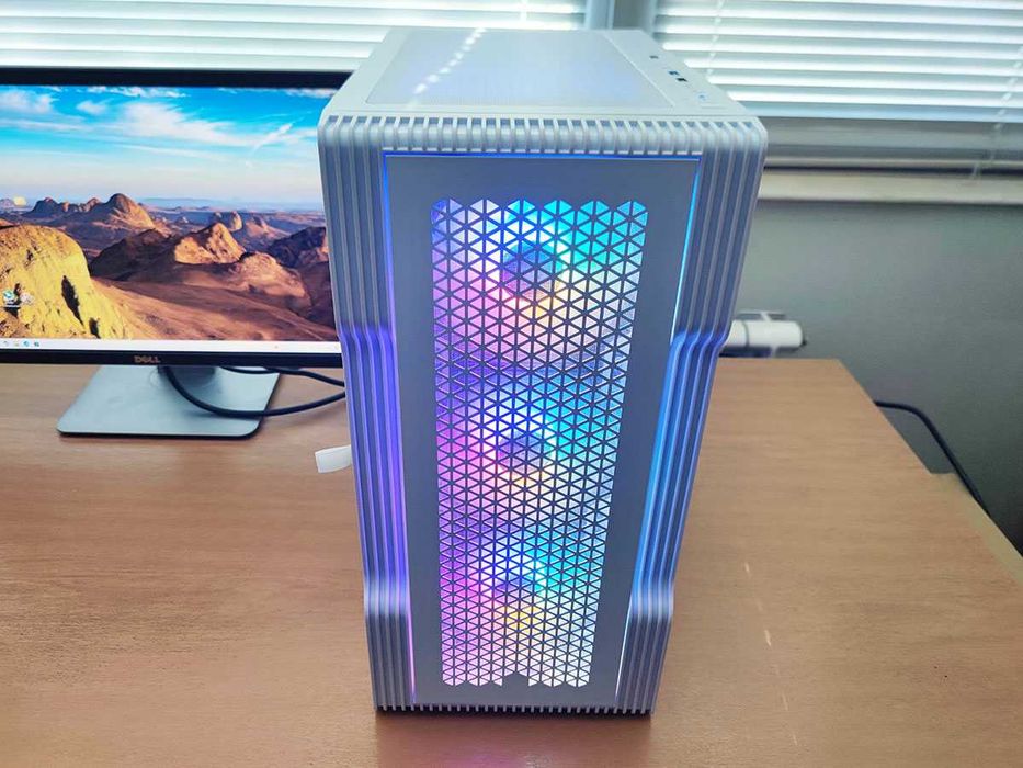 Геймърски компютър, Ryzen 3500x, Gtx 1070Ti, 32gb Ram, 960Gb SSD, 700W