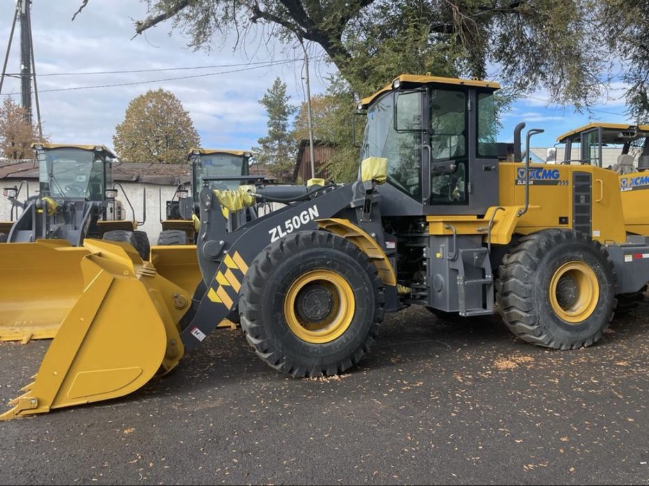 Чистка снега,вывоз снега,услуги фронтального погрузчика