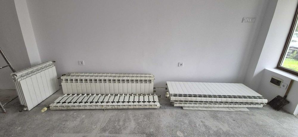 Алуминиеви радиатори / глидери – H500 и H300 (ниски). Общо 105 ребра.