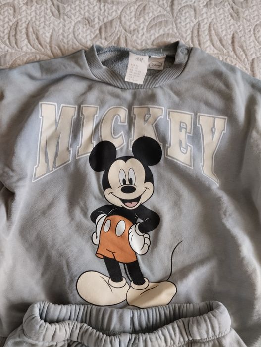 Комплект H&M с Мики Маус за момче в размер 92