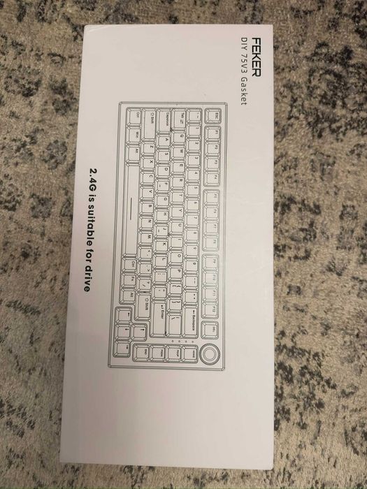 Клавиатура Feker IK75v3 + keycaps + silent mechanical switches.