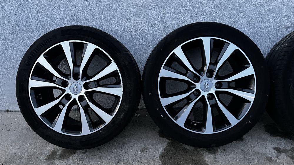 Jante aliaj Hyundai 5x113,4 R17 cu anvelope vara 225/45 R17