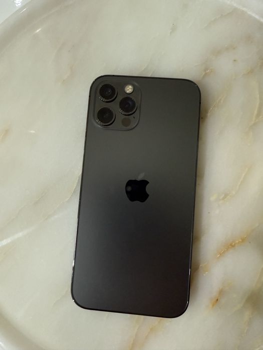 iPhone 12 Pro — 128GB