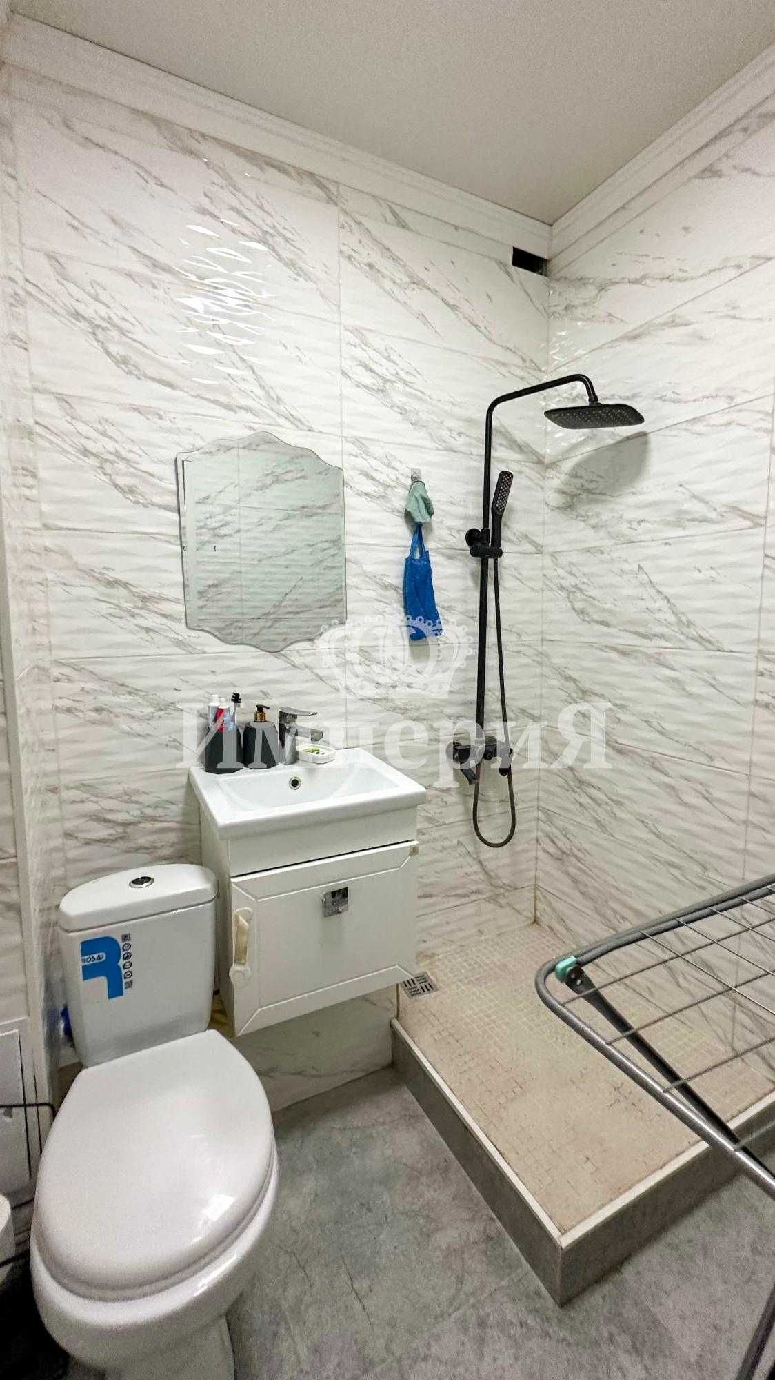 Продам 1 комн, центр, Ксения Империя