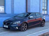 Volvo V40 R Line