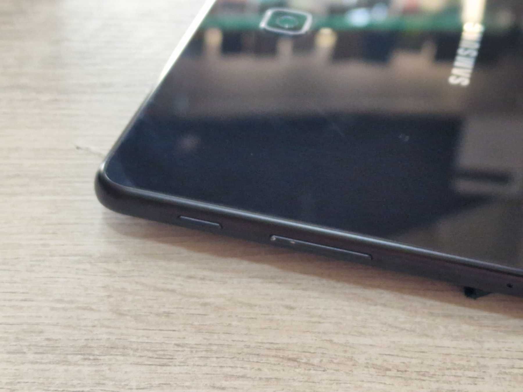 Таблет Samsung T835 Galaxy Tab S4 / 10.5 LTE / 64GB