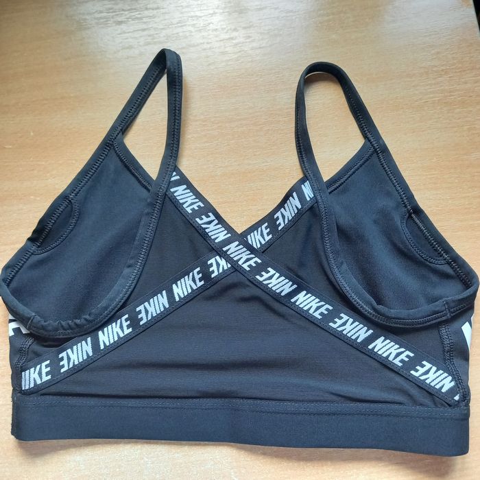 Bustiera de sport Nike