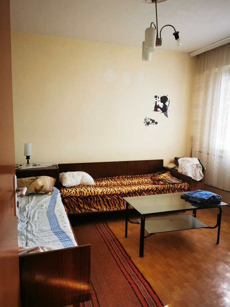 Дава се под наем Тристаен апартамент в Пловдив, Гагарин - 90 кв.м за 321.3 € - Снимка #5