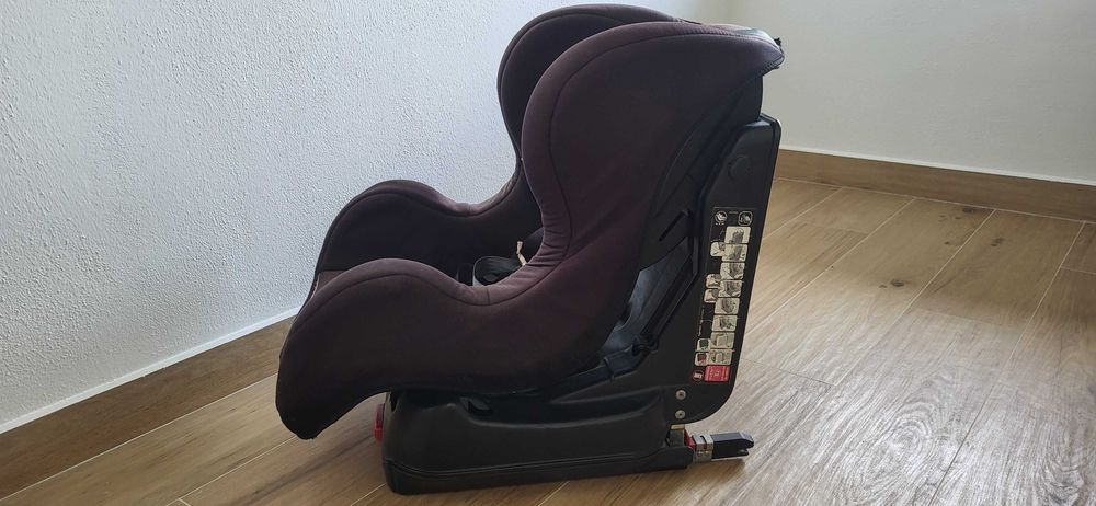 Vand scaun auto copii 9-18kg isofix + centura prindere portbagaj