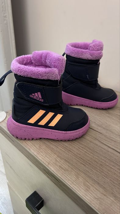 Детски апрески Adidas