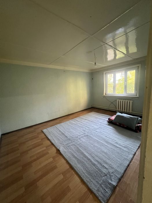 Сдам квартиру спутник 9 2/1/2 300& выход вы огород