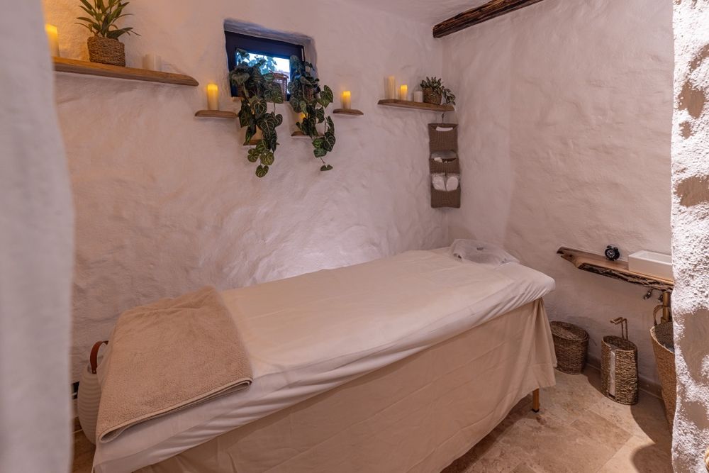 REVELION 2026 ,Sejur de Neuiat într-o Oază de Eleganță