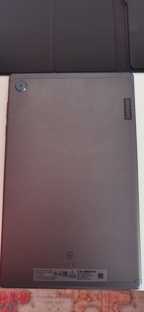 Tableta Lenovo noua