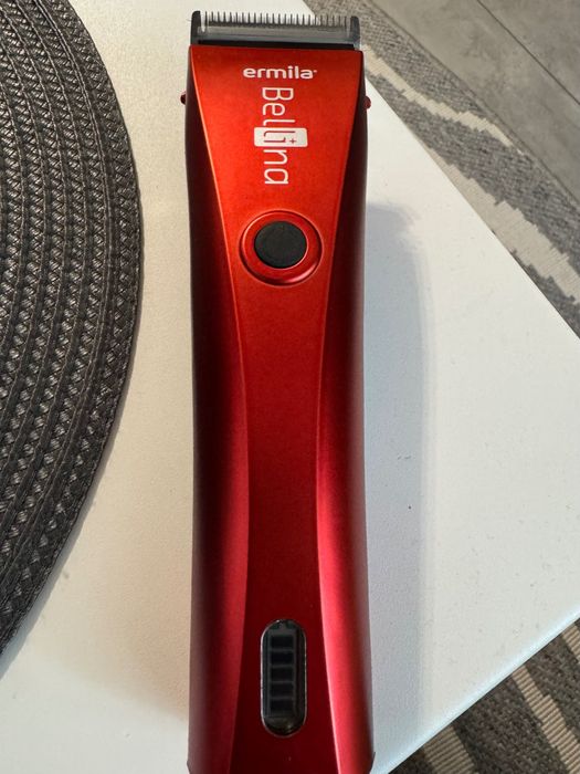 Професионална машинка за подстригване Ermila