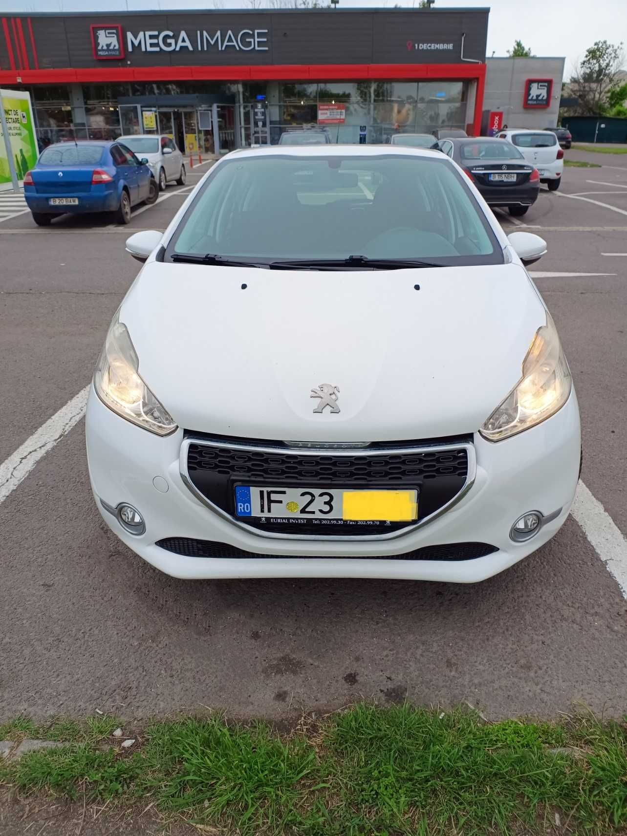 Peugeot 208, 1.0 l benzina