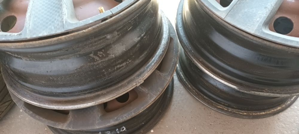 Jenti de Tabla pe 15 cu 4 prezoane pentru Opel,  Dacia Logan etc.