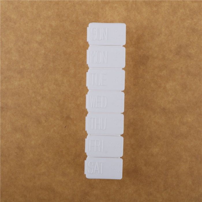 Кутия за лекарства със 7 отделения