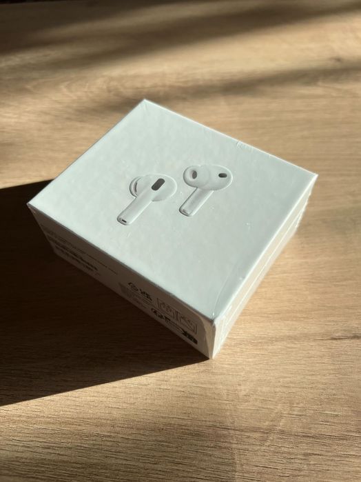 Airpods pro 3 безчини слушалки