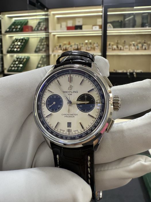 Часы Breitling Premier