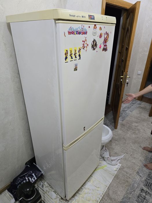 Холодильник сатылады