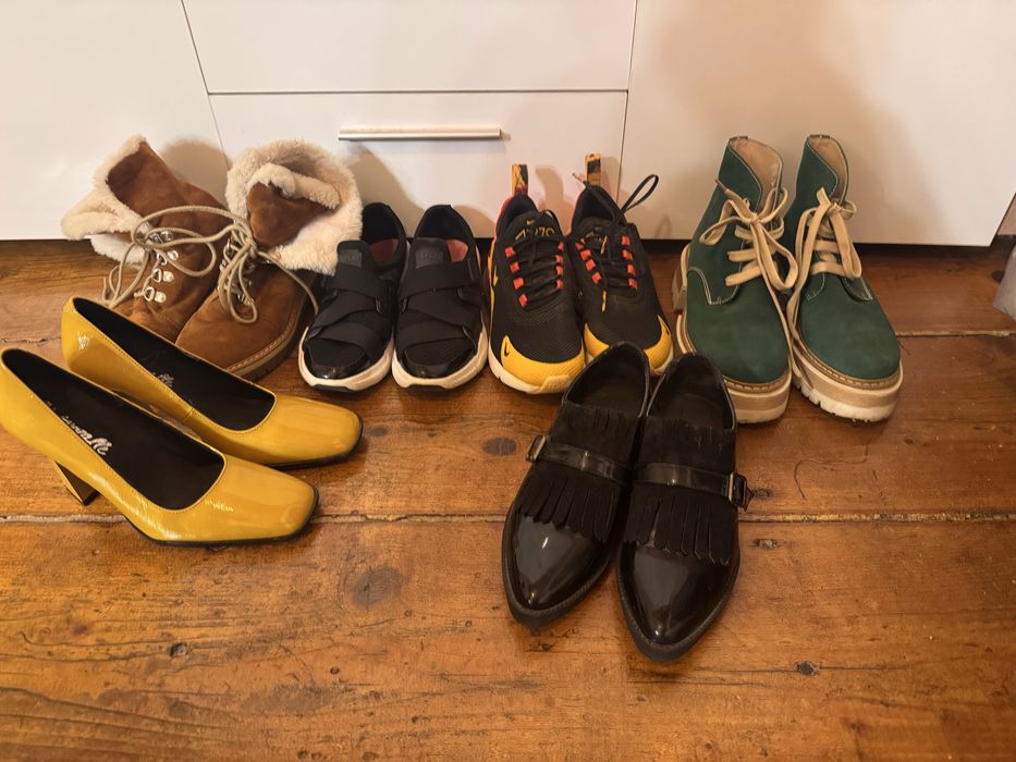 Chiara Ferragni ,Love Moschino,Nike