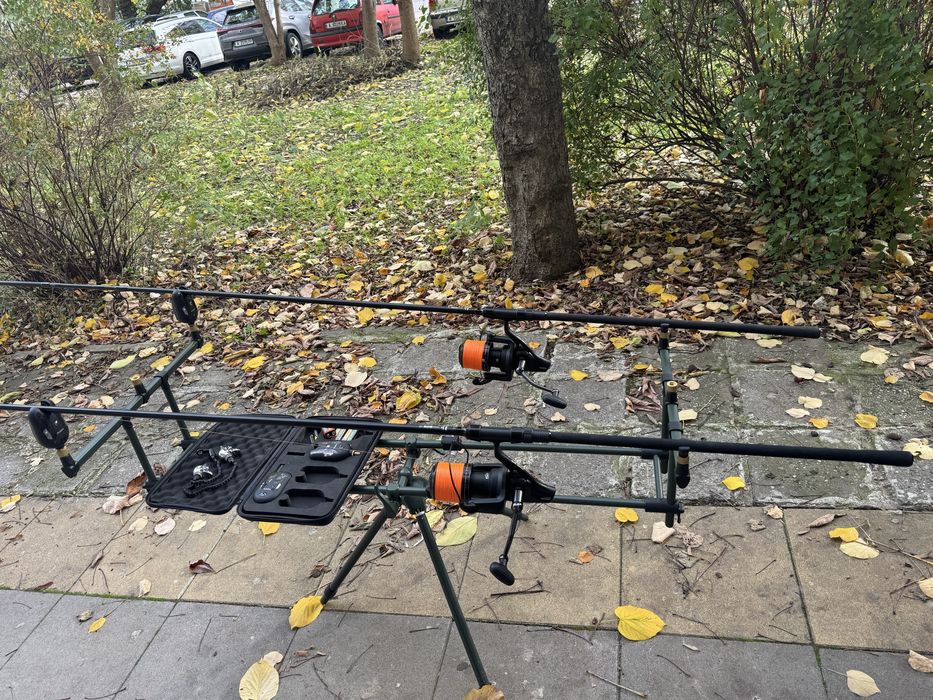 Шаранджийско оборудване плюс лодка, FOX