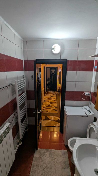 Apartament 3 camere et 1